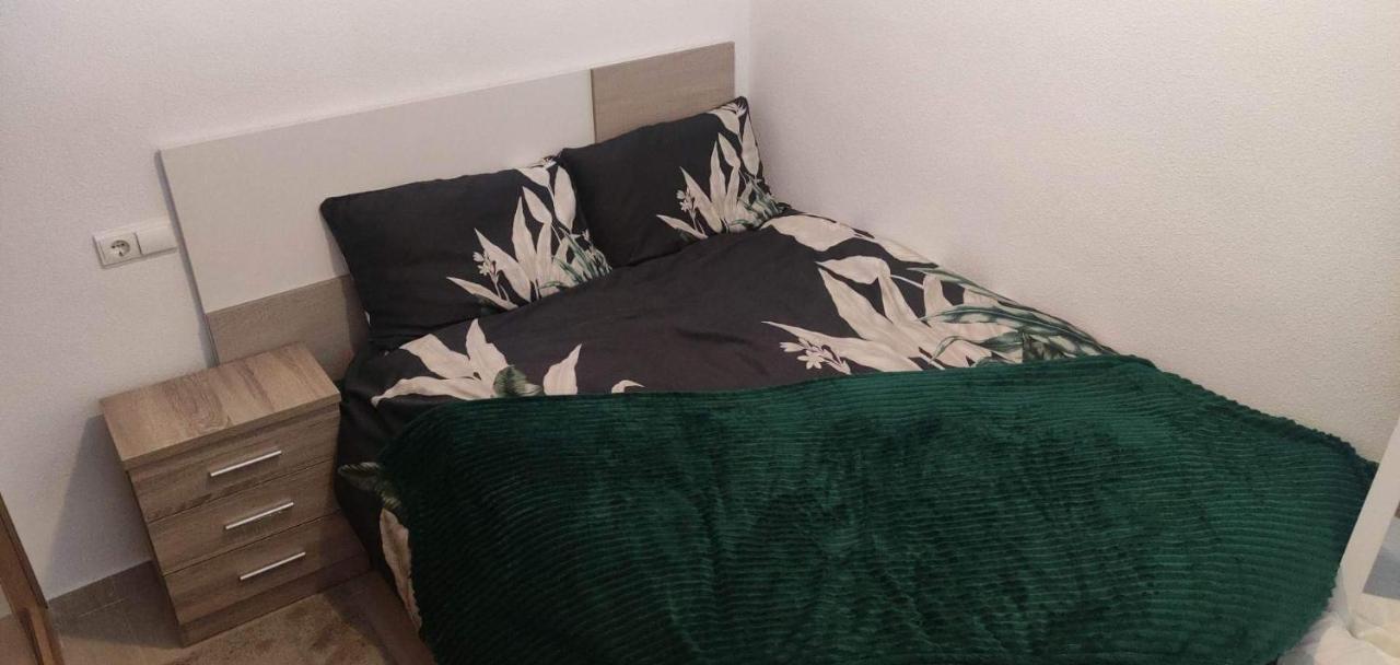 Appartamento Casa Gilda Torrevieja Esterno foto